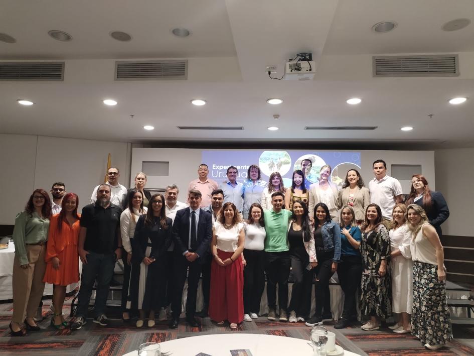 Se presentó “Experimente Uruguay” en Colombia Se presentó “Experimente Uruguay” en Colombia