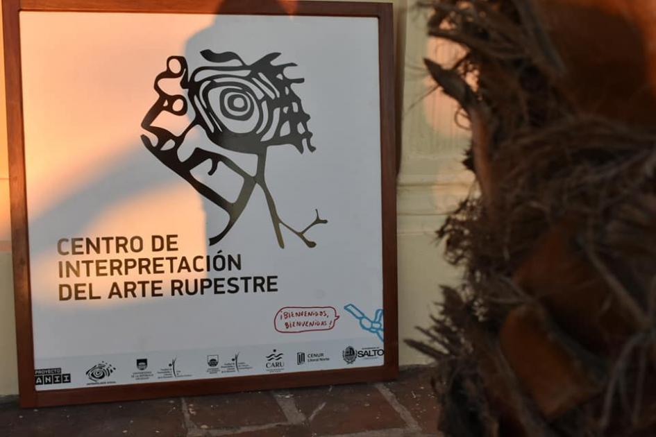 Cartel ubicado en el predio donde funciona el Centro de Interpretación del Arte Rupestre 