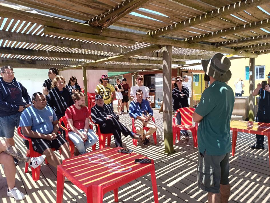 Charla de guardaparques en Laguna de Rocha Charla de guardaparques en Laguna de Rocha