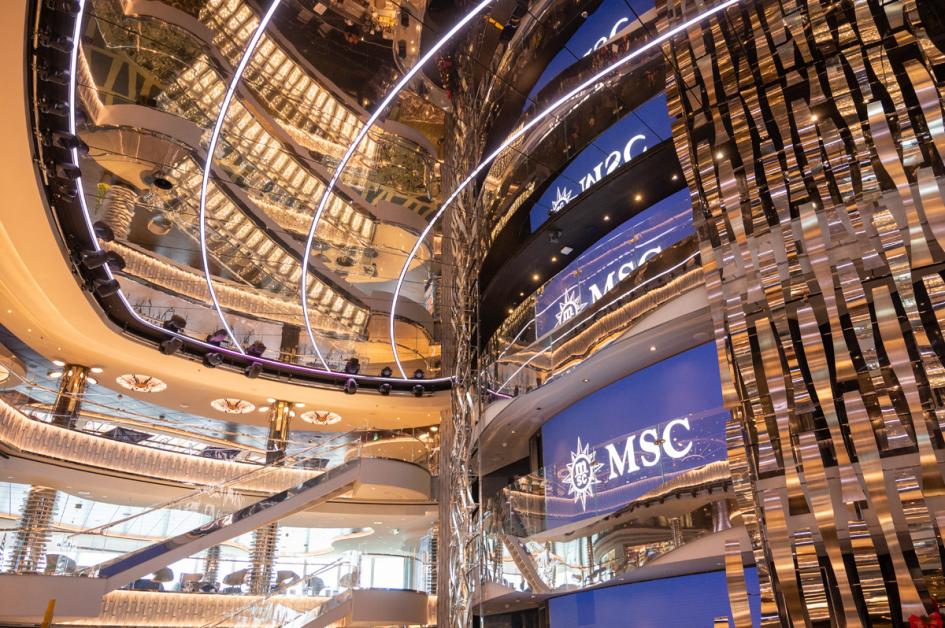 El MSC Seaview es el crucero de mayor capacidad que haya atracado en Uruguay