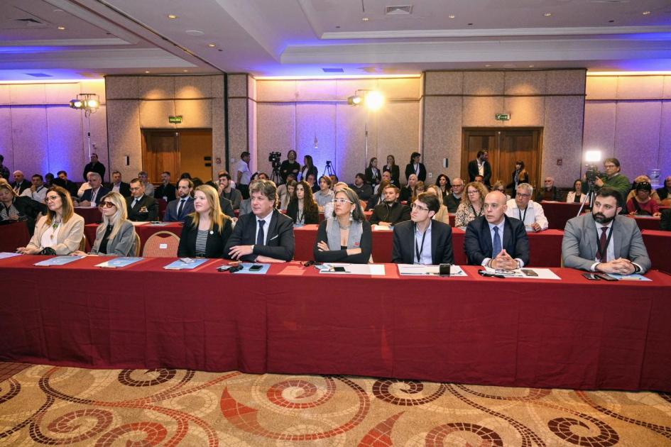 X Encuentro Regional de Cruceros y Turismo Fluvial X Encuentro Regional de Cruceros y Turismo Fluvial