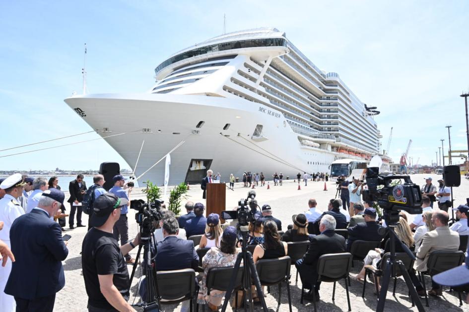 Lanzamiento de la temporada de cruceros 2022 – 2023 con cuatro buques en el Puerto de Montevideo