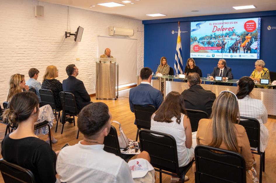 Lanzamiento de la 34 edición de la Fiesta Nacional del Caballo Lanzamiento de la 34 edición de la Fiesta Nacional del Caballo