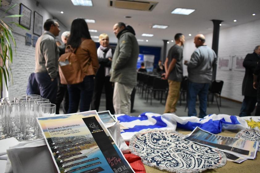 Muestra de productos locales durante el lanzamiento 