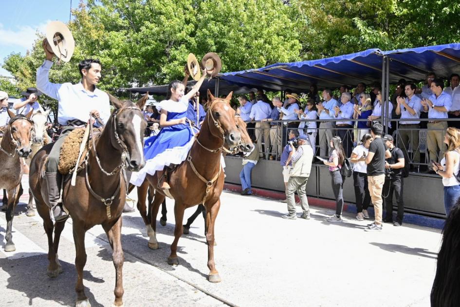 Desfile de jinetes, Fiesta de la Patria Gaucha, Tacuarembó