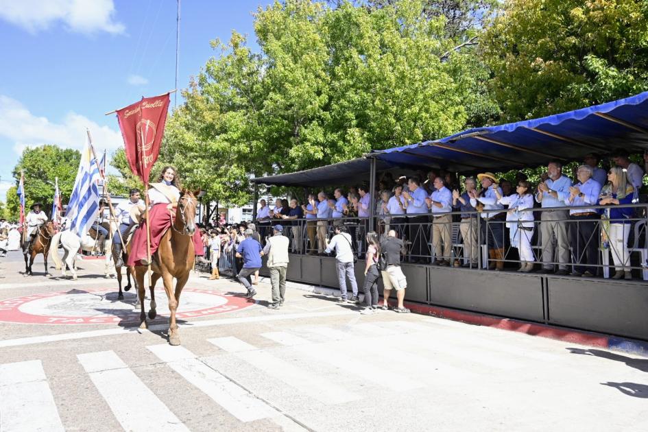 Desfile de jinetes, Fiesta de la Patria Gaucha, Tacuarembó