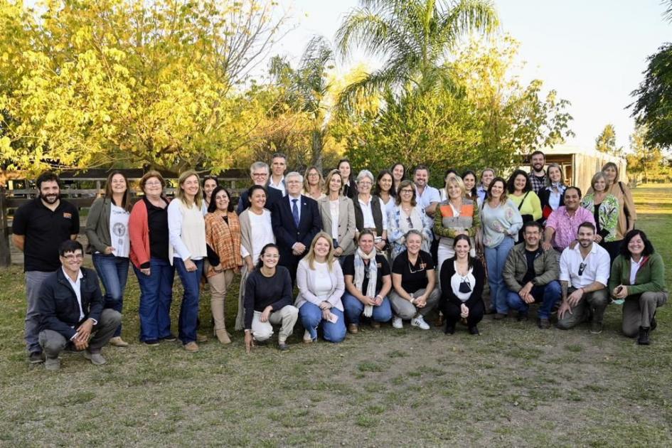 Encuentro Nacional de SUTUR junto al ministro de Turismo, Tabaré Viera