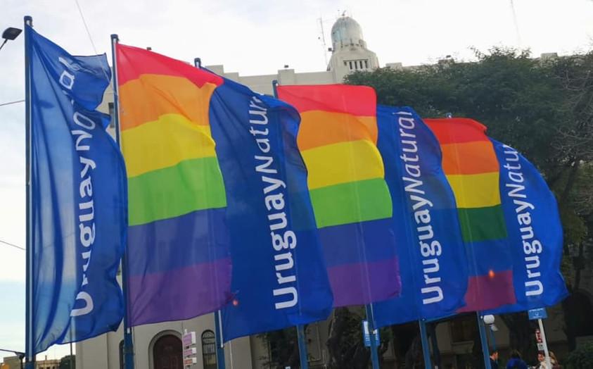 Banderas Uruguay Natural - LGBT+