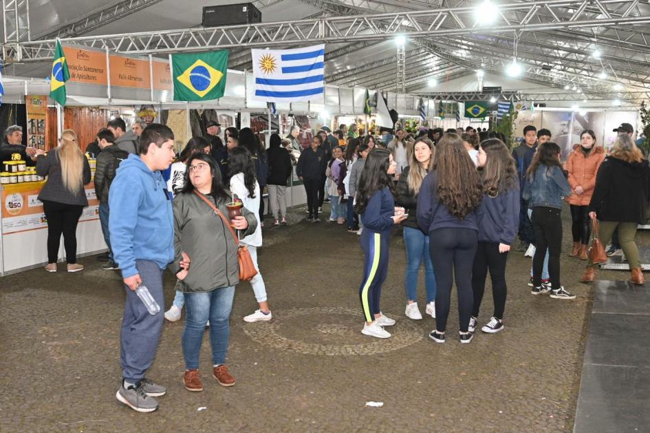 Festival Binacional de Enogastronomía, en frontera Rivera - Livramento