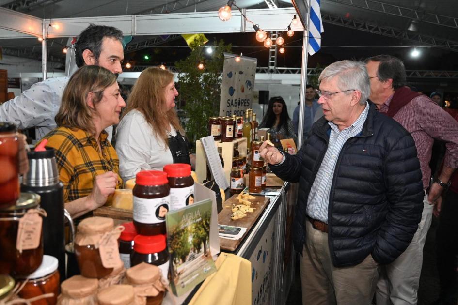 Festival Binacional de Enogastronomía, en frontera Rivera - Livramento