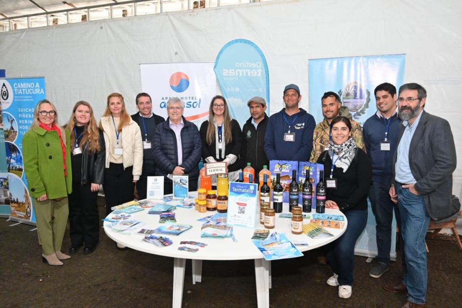 Festival Binacional de Enogastronomía, en frontera Rivera - Livramento Festival Binacional de Enogastronomía, en frontera Rivera - Livramento