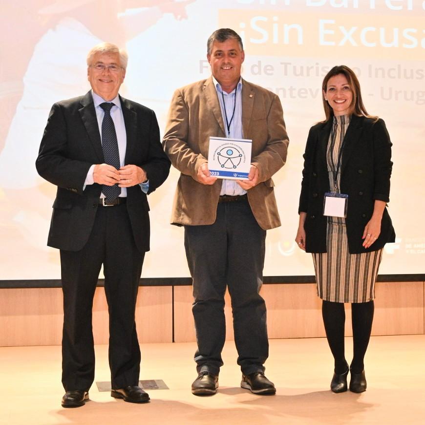 Entrega de premios y reconocimientos 