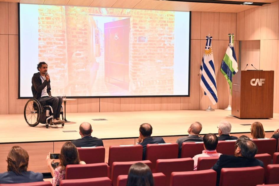 Esteban Awad, viajero con discapacidad Esteban Awad, viajero con discapacidad