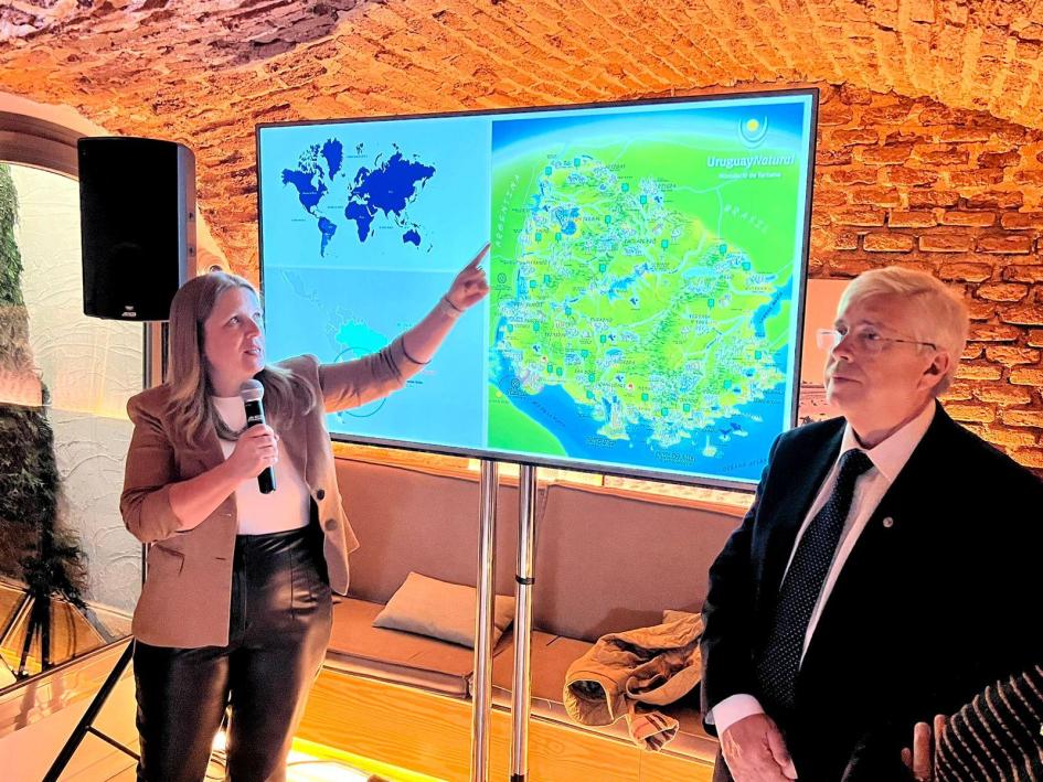 Presentación de "Experimente Uruguay" junto a la Cámara Uruguaya de Turismo Presentación de "Experimente Uruguay" junto a la Cámara Uruguaya de Turismo