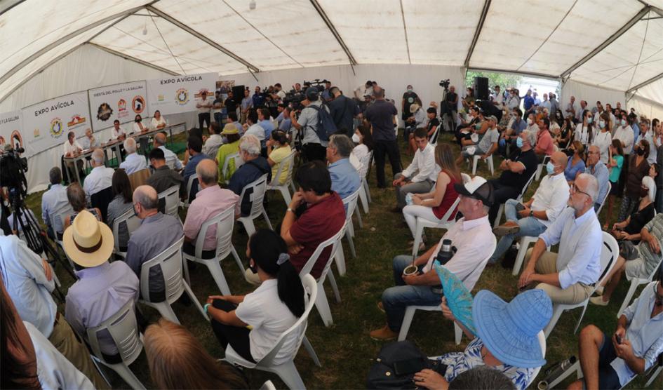 Lanzamiento de Expo Avícola, en San Bautista, Canelones. Lanzamiento de Expo Avícola, en San Bautista, Canelones.