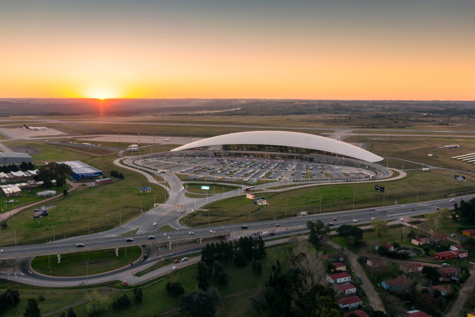 Más viajeros salieron al exterior durante las vacaciones de setiembre Imagen aérea del Aeropuerto