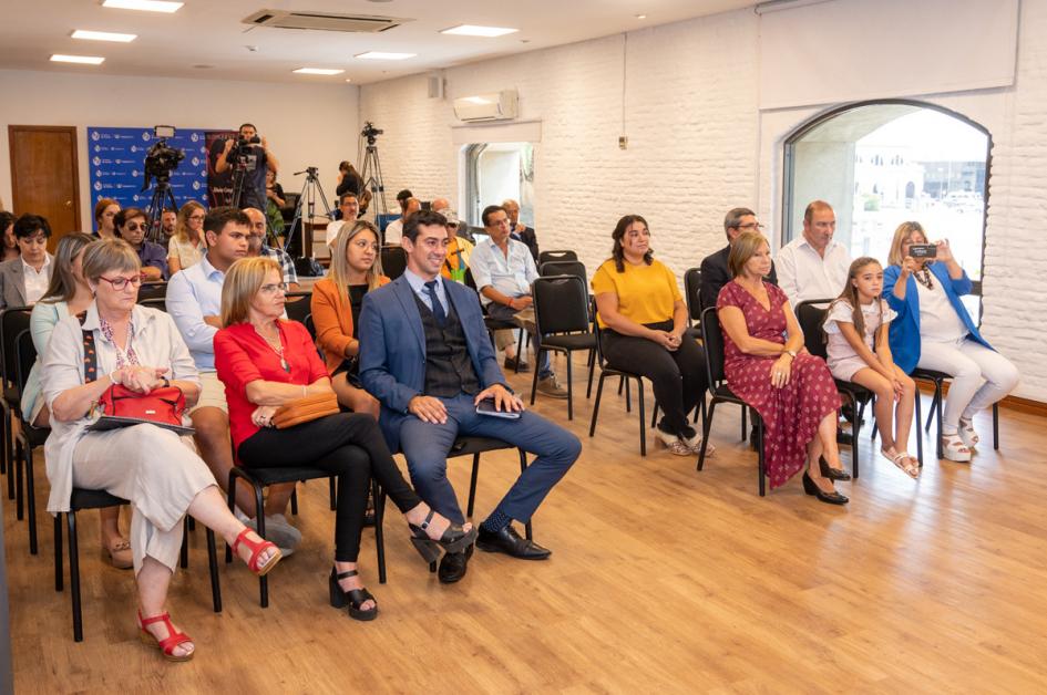El lanzamiento se realizó en la Sala Arredondo del Ministerio de Turismo El lanzamiento se realizó en la Sala Arredondo del Ministerio de Turismo