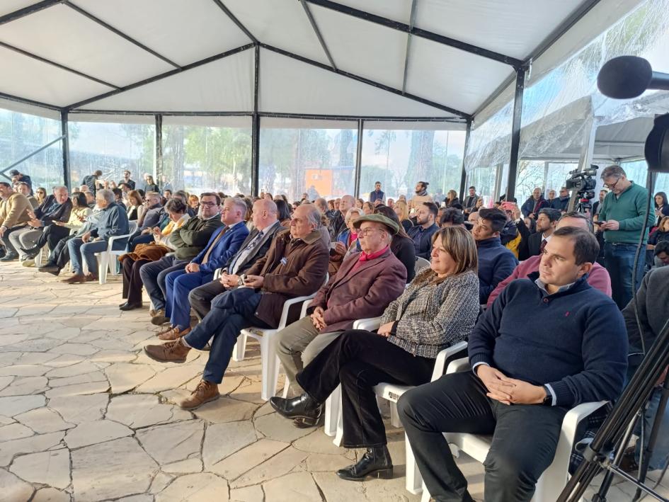UTU inauguró el Centro de Especialización Hotelera y Gastronómica en Termas de Guaviyú UTU inauguró el Centro de Especialización Hotelera y Gastronómica en Termas de Guaviyú
