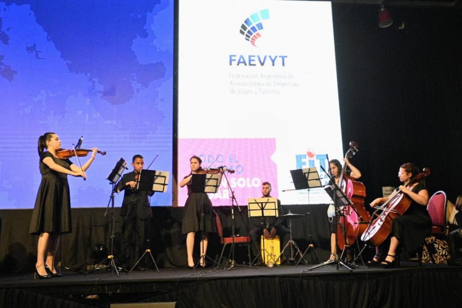 Ministerio de Turismo participa en la FIT Ministerio de Turismo participa en la FIT
