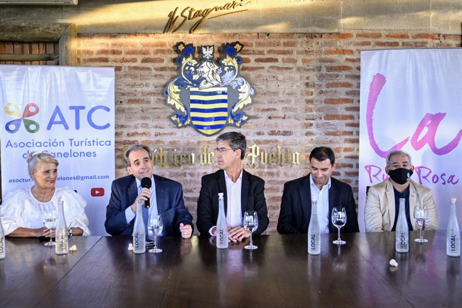 Lanzamiento de "La Ruta Rosa" Lanzamiento de "La Ruta Rosa"