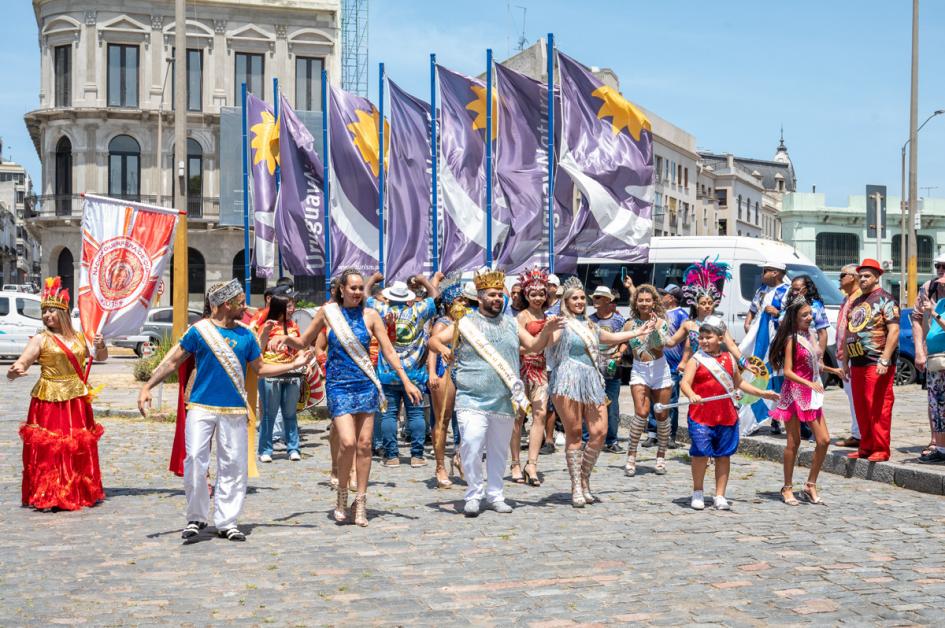 Lanzamiento del Carnaval de Rivera, en la explanada del Ministerio de Turismo