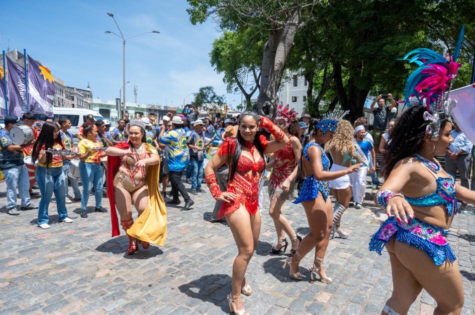 Lanzamiento del Carnaval de Rivera, en la explanada del Ministerio de Turismo