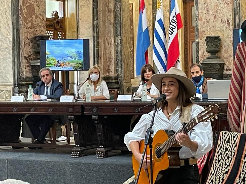 Lanzamiento del mes de la Tradición Criolla, en Salón de los Pasos Perdidos del Palacio Legislativo