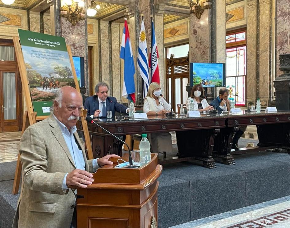 Lanzamiento del mes de la Tradición Criolla, en Salón de los Pasos Perdidos del Palacio Legislativo