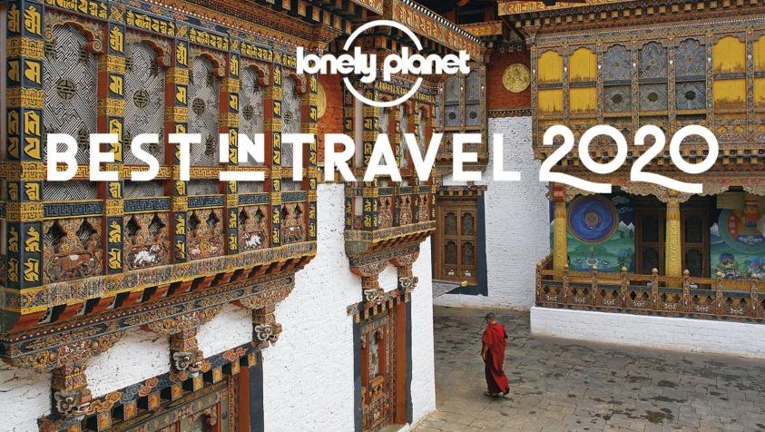 Tapa de la guía Lonely Planet Best List con el destino N° 1 Bután y un templo de Punhaka 