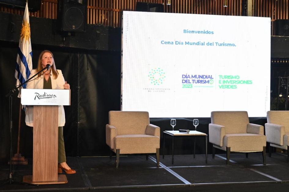 Discurso de la presidenta de CAMTUR, Marina Cantera, en Cena Celebración por Día Mundial del Turismo 