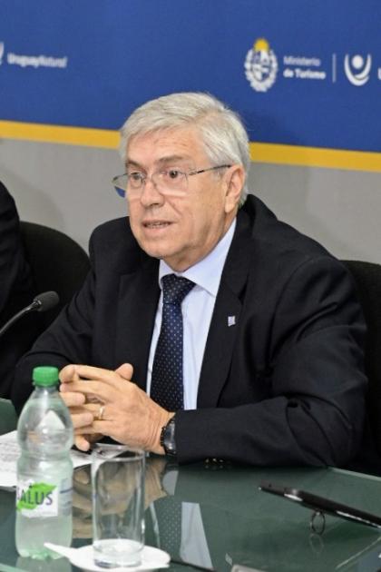 Ministro de Turismo, Tabaré Viera Ministro de Turismo, Tabaré Viera