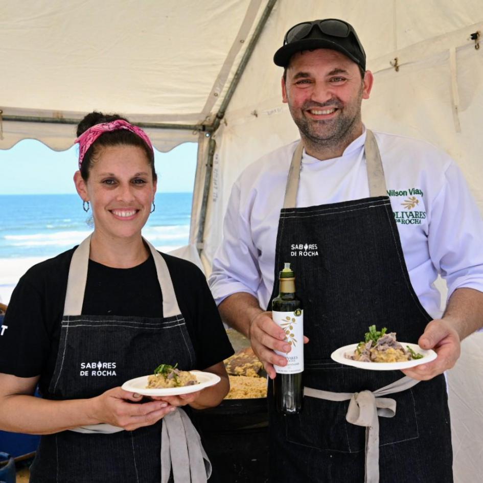 Nilson Viazzo, ganador del 1º Masterchef Uruguay, participó del Lanzamiento de Temporada de Rocha Nilson Viazzo, ganador del 1º Masterchef Uruguay, participó del Lanzamiento de Temporada de Rocha