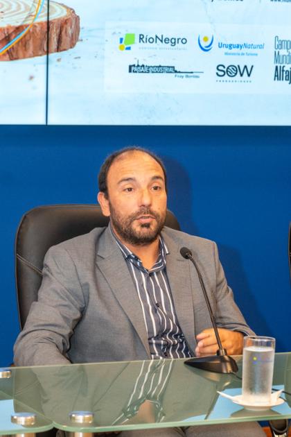 Secretario General de la Intendencia de Río Negro, Pablo Flores Secretario General de la Intendencia de Río Negro, Pablo Flores