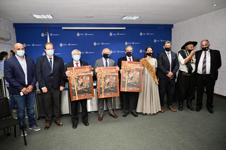 Lanzamiento de la 35º Edición de la Fiesta de la Patria Gaucha, en el Ministerio de Turismo Lanzamiento de la 35º Edición de la Fiesta de la Patria Gaucha, en el Ministerio de Turismo