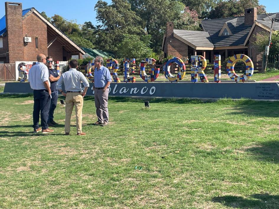 Visita del ministro (i) Remo Monzeglio, a San Gregorio de Polanco, donde se proyectan nuevas obras Visita del ministro (i) Remo Monzeglio, a San Gregorio de Polanco, donde se proyectan nuevas obras