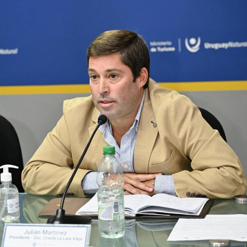 Presidente de la Sociedad Criolla "La Lata Vieja", Julián Martinez Presidente de la Sociedad Criolla "La Lata Vieja", Julián Martinez