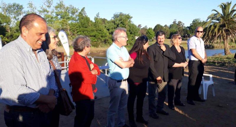 Autoridades locales, municipales y nacionales en la inauguración puente La Floresta - Costa Azul 