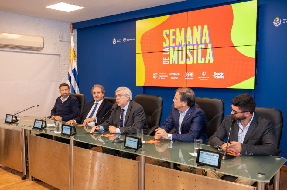 A todo ritmo Rivera prepara la segunda edición de la Semana de la Música A todo ritmo Rivera prepara la segunda edición de la Semana de la Música