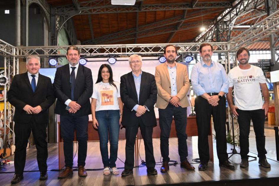 Autoridades nacionales y departamentales se hicieron presente en el lanzamiento celebrado en el MAM Autoridades nacionales y departamentales se hicieron presente en el lanzamiento celebrado en el MAM