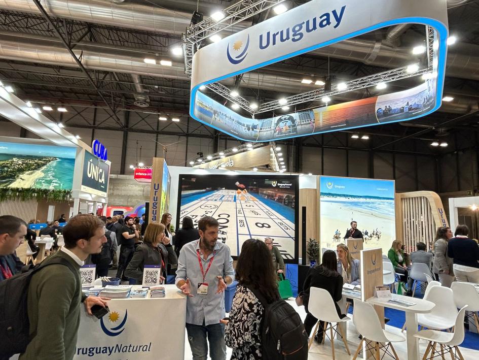 Stand de Uruguay en FITUR 2024