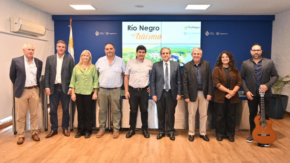 Río Negro presentó sus actividades para Semana de Turismo Río Negro presentó sus actividades para Semana de Turismo
