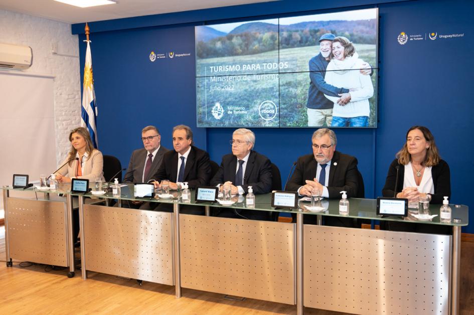 Lanzamiento del Programa "Turismo para Todos", en el Ministerio de Turismo