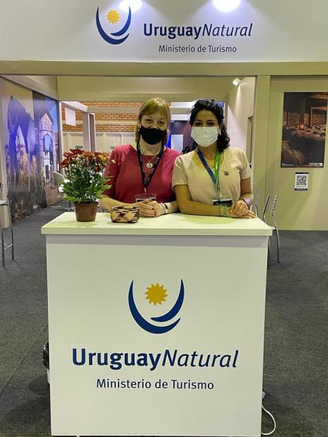 Encargada de Difusión, Mariella Volppe y Referente de la Región Norte, Paula Alves Encargada de Difusión, Mariella Volppe y Referente de la Región Norte, Paula Alves
