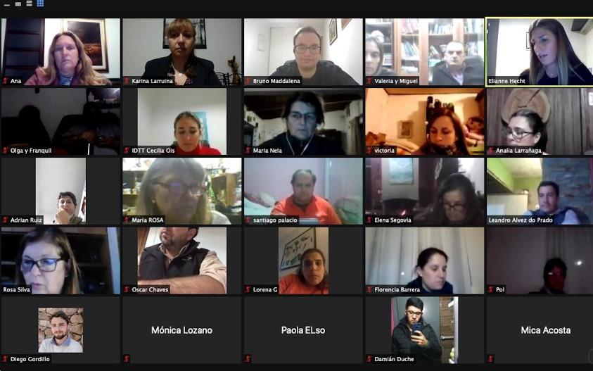 Charla virtual con interesados de Treinta y Tres en participar del Fondo Concursable Charla virtual con interesados de Treinta y Tres en participar del Fondo Concursable