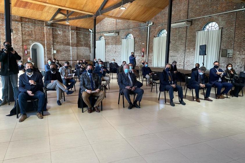 Presentación en Colonia de "La Ruta del Vino" Presentación en Colonia de "La Ruta del Vino"