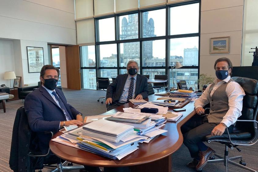 Ministro Germán Cardoso reunido en Torre Ejeucutiva con Presidente Lacalle Pou y Canciller Bustillo Ministro Germán Cardoso reunido en Torre Ejeucutiva con Presidente Lacalle Pou y Canciller Bustillo