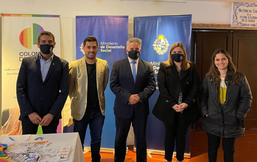 Representantes del Ministerio de Turismo e Intendencia de Colonia, en presentación de Colonia Diversa Representantes del Mintur y de Intendencia de Colonia, en presentación de Colonia Diversa