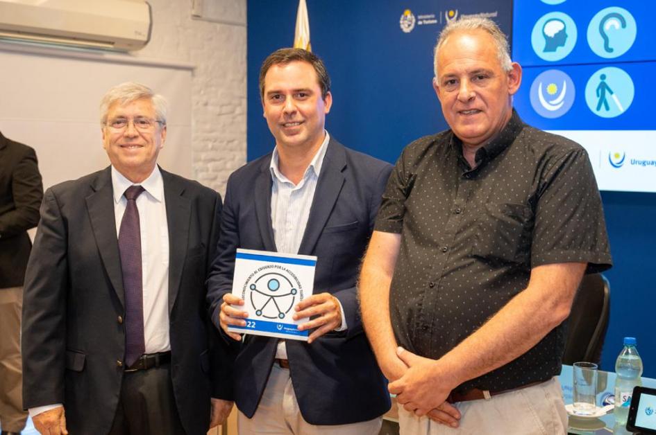 Grupo de Accesibilidad Turística del MINTUR, realizó entrega de reconocimientos e infraestructura Grupo de Accesibilidad Turística del MINTUR, realizó entrega de reconocimientos e infraestructura