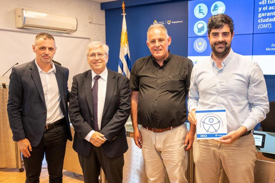 Grupo de Accesibilidad Turística del MINTUR, realizó entrega de reconocimientos e infraestructura Grupo de Accesibilidad Turística del MINTUR, realizó entrega de reconocimientos e infraestructura