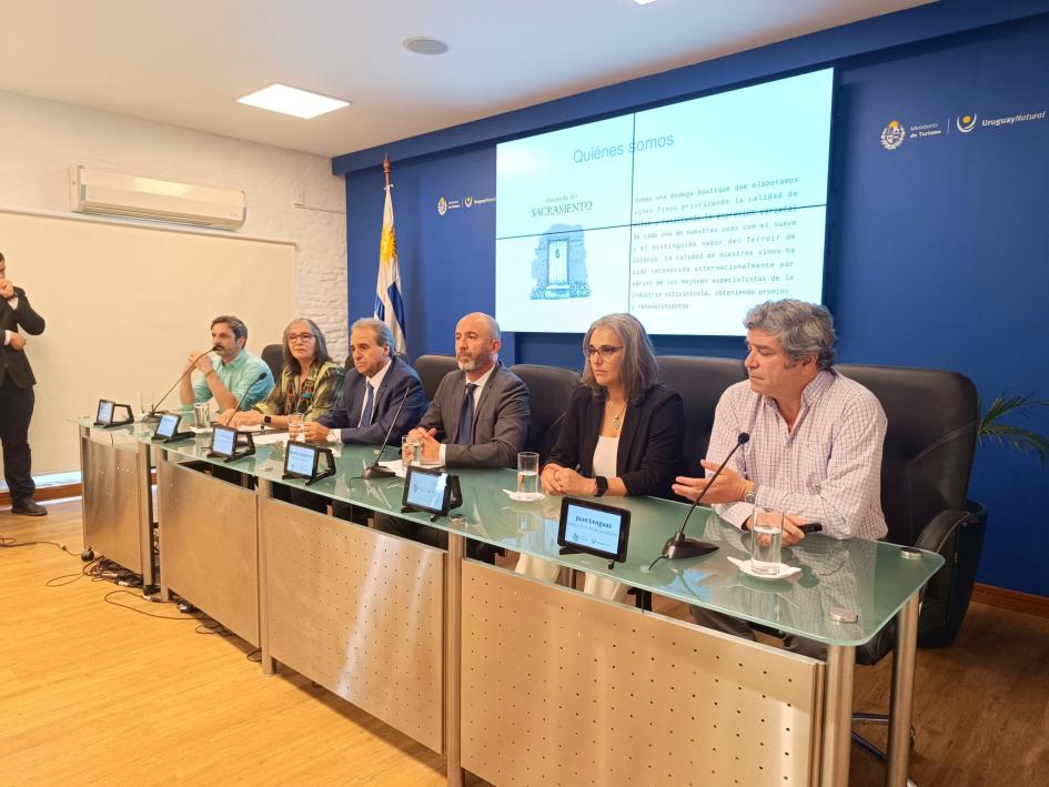 Llega “Noviembre Mes del Enoturismo en Uruguay” Llega “Noviembre Mes del Enoturismo en Uruguay”